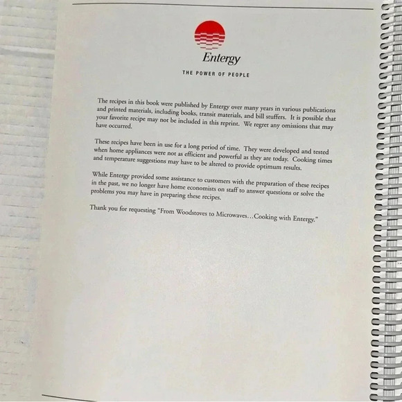 New Orleans From Woodstoves to Microwaves Cooking With Entergy (1997) Streetcar - Picture 2 of 10